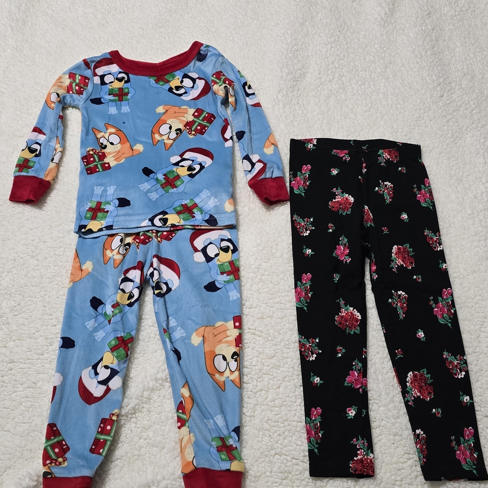 Cat & Jack floral Pants And    Bluey Pajama Set